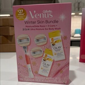 Gillette Venus Winter Skin Bundle - Pink